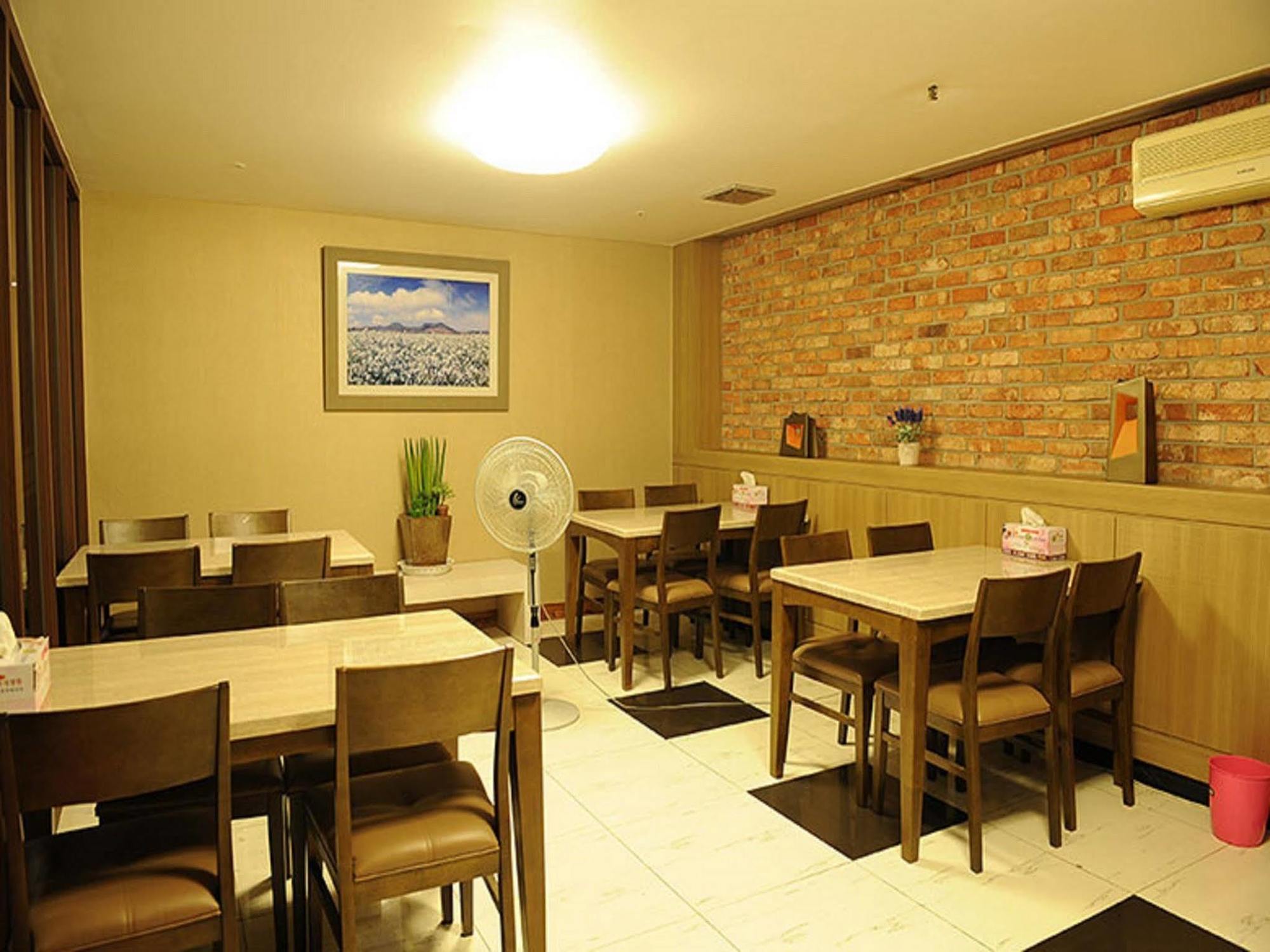 Central Hotel Changwon Luaran gambar