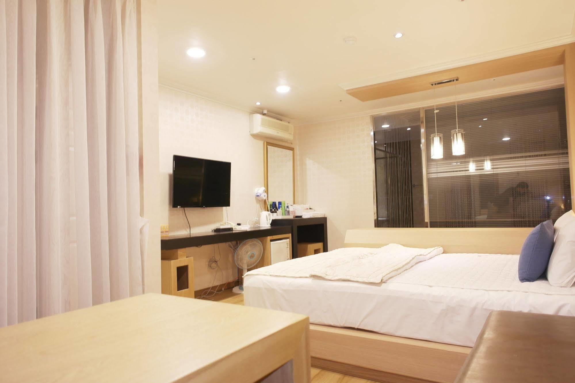 Central Hotel Changwon Luaran gambar