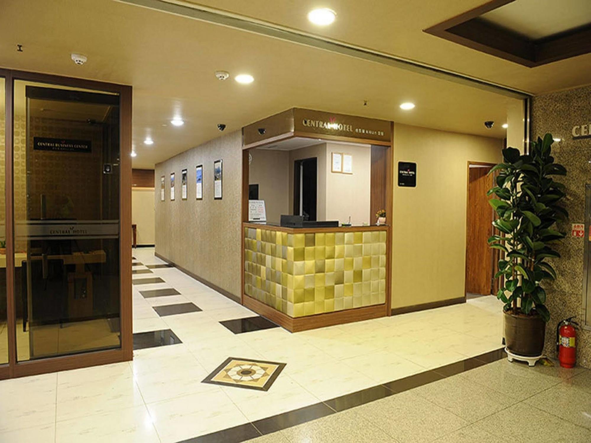 Central Hotel Changwon Luaran gambar