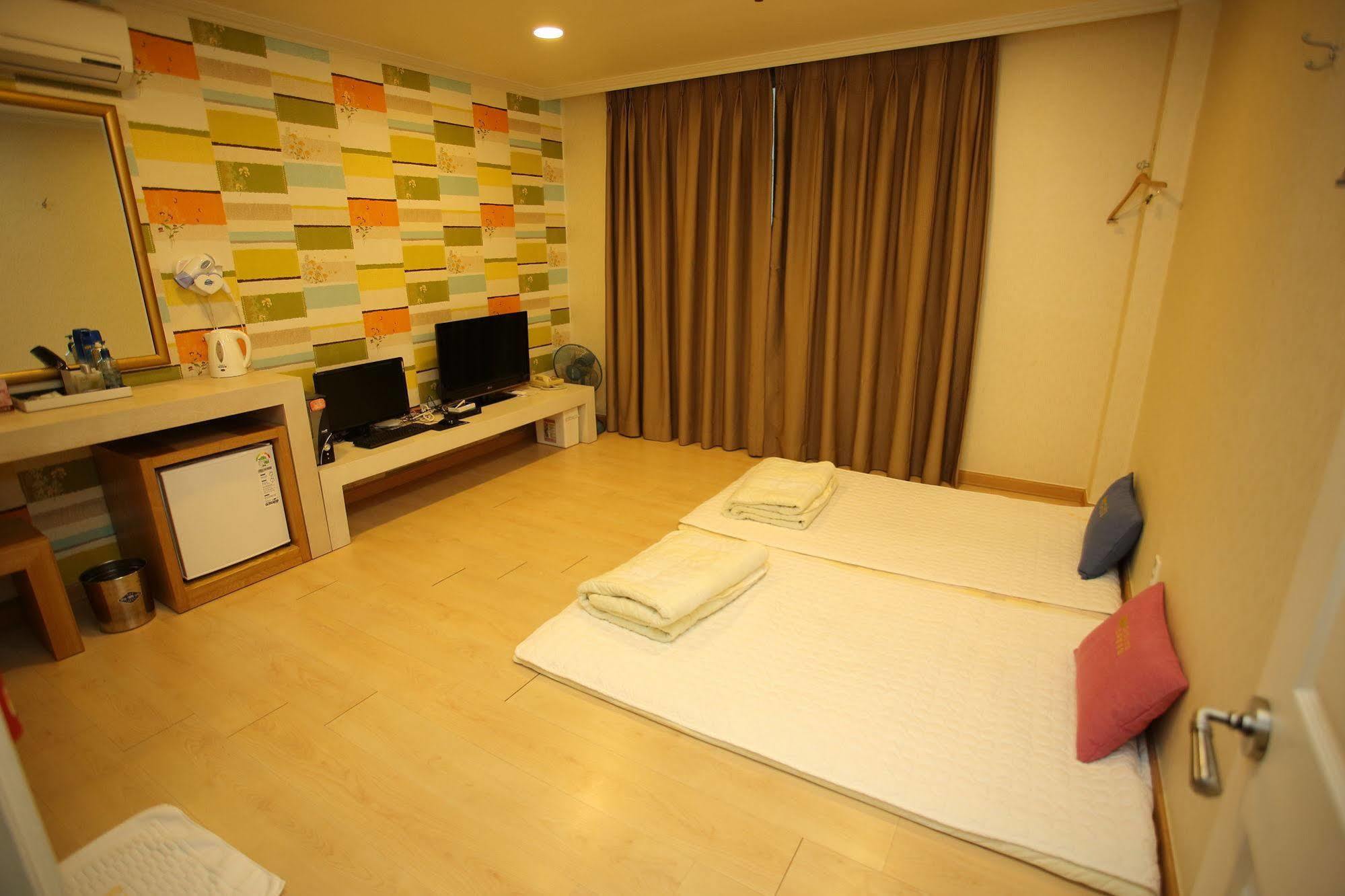Central Hotel Changwon Luaran gambar